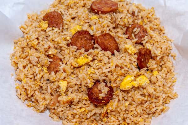 1/2 Pan Cajun Fried Rice 1 Protein (Chicken or Sausage)