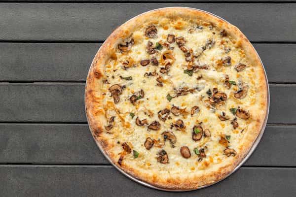 Mushroom White Pizza