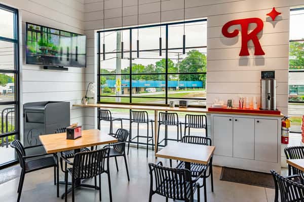 Interior of Ruby's Sourdough Pizza