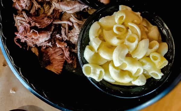 Littlun's Pork plate (choose toast or bun)