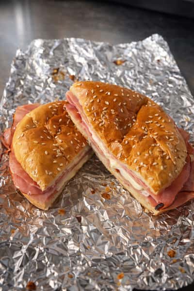 ROUND HAM & CHEESE