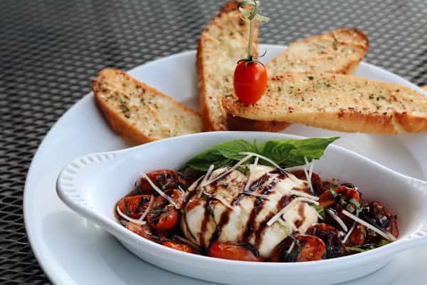Burrata & Roasted Tomatoes