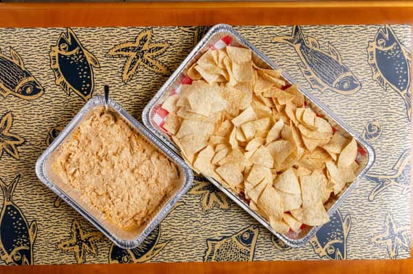 SHRIMP & CRAB DIP PLATTER
