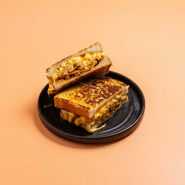 Mac Mozzarella Cajun Toastie