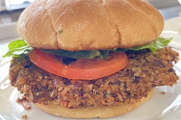 QUINOA BURGER