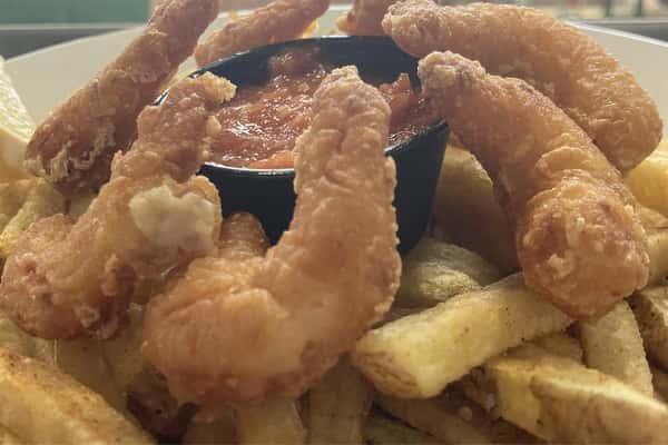 SHRIMP AND FRIES