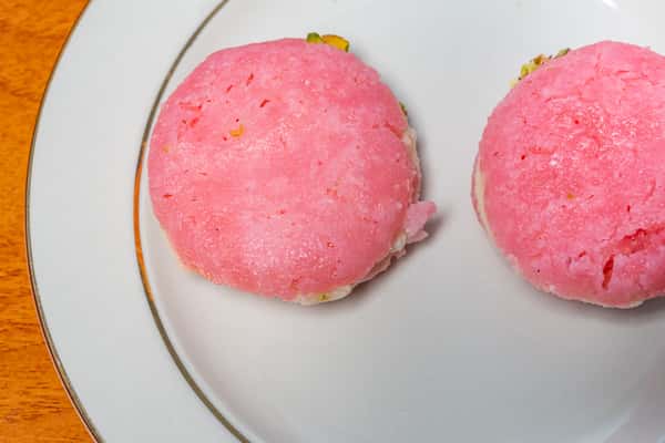 Rose Sandwich