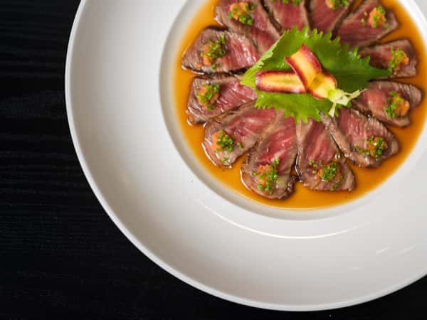 Wagyu tataki sashimi