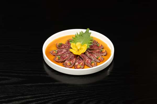 Wagyu tataki sashimi