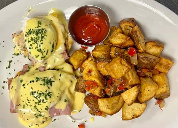 Classic Eggs Benedict