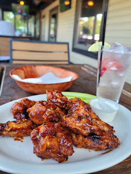 BBQ Wings on the patio