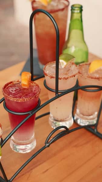 NOW pouring 🍺 🥃 Micheladas, Margarita flights, ice cold Cervezas y mas! Cheers amigos! #CraftCocktails #Cerveza #Margaritas 🪴 💯 pure agave #Tequila #PatioWeather @seiskitchen 🎥 @moresqueeze 📍 Seis at the Mercado