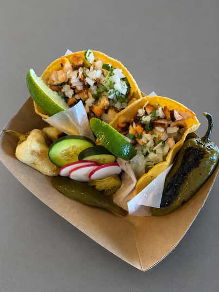 Pollo Asado Taco