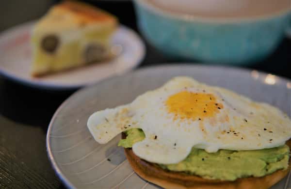 eggs on toast