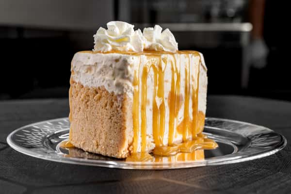 Peach Cobbler Cheese Cake