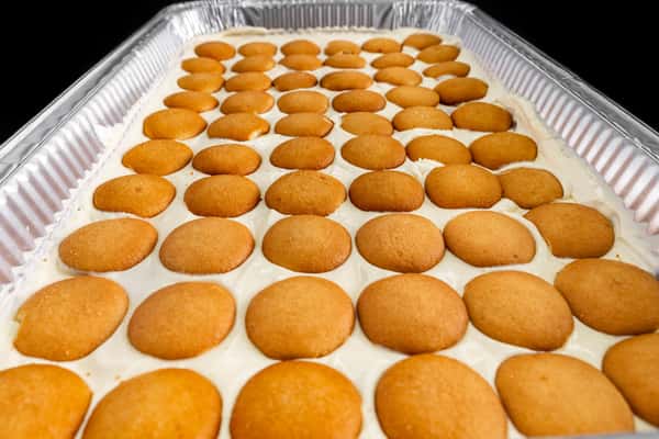A Favorite Choice - Mo' Betta Banana Pudding - Double Pan (22-24 servings)