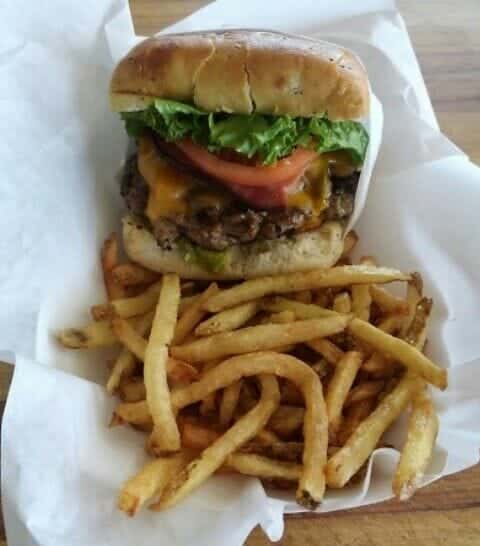 Avocado Cheeseburger