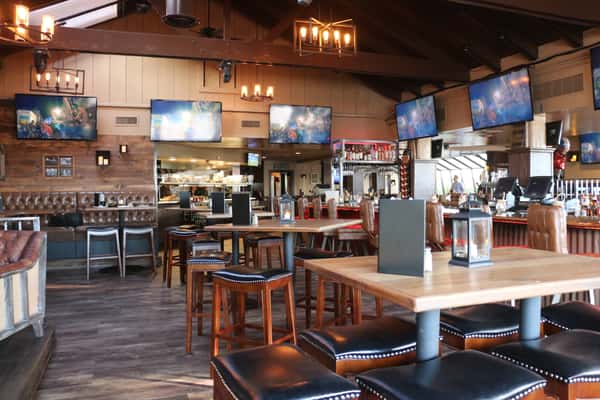 Gallery - On The Rocks Bar & Grill - American Restaurant in Garden