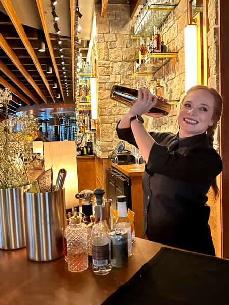 bartender