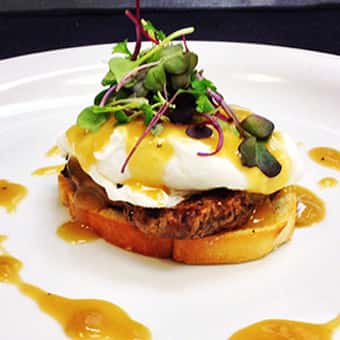 Filet Benedict