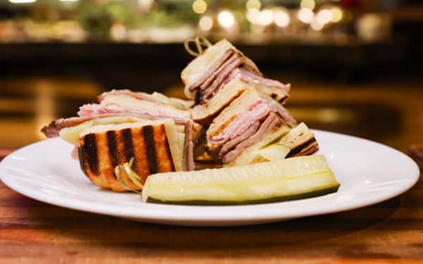 Cubano