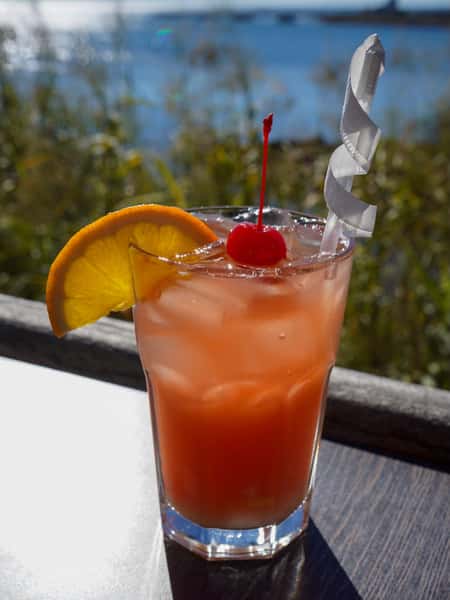 A coastal view calls for something handcrafted.

Find your favorite cocktail, settle into a table by the bay and let the evening take it from there.

Cheers from Nick’s. 🍹