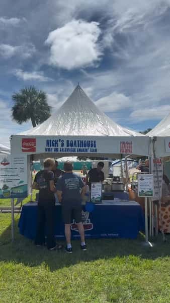 Last call, Pensacola! 🔥🦐
Today is your final chance to come see the Saltwater Smokin’ Team at the Pensacola Seafood Festival and taste what we’ve been firing up all weekend.
Dig into our award-winning Smoked Tuna Dip, creamy Crab Dip, and the Shrimp Kabob & Rib Combo straight from the smoke team. 🤤🔥
If you haven’t stopped by yet, today’s the day. Come hungry, find the Saltwater Smokin’ Team and get your favorites before the festival wraps up!
#SaltwaterSmokin #PensacolaSeafoodFestival #Pensacola #NicksBoathouse