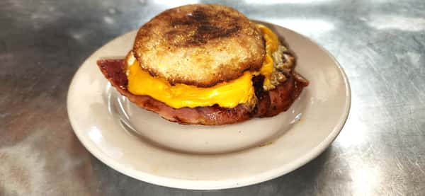 English Muffin Sandwich with One Egg and Cheese