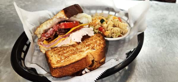 Red's Club Sandwich (No Middle Bread)