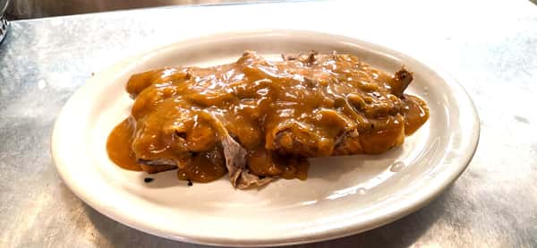Open-faced Hot Roast Beef Sandwich with Gravy