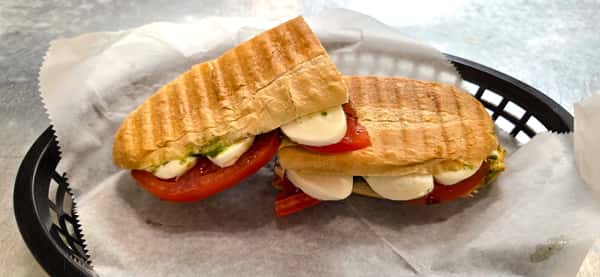 Caprese Sandwich