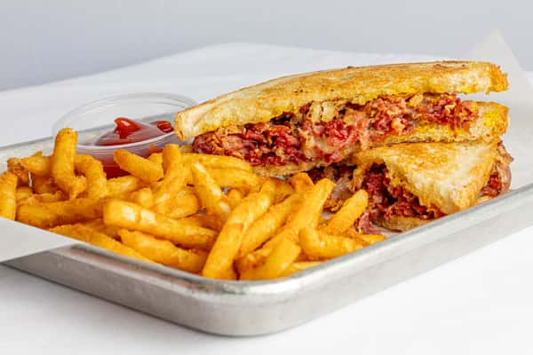 Grilled Pastrami Sandwich