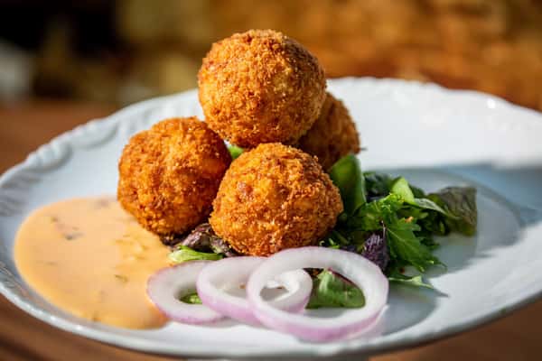 deep fried mac and cheese balls