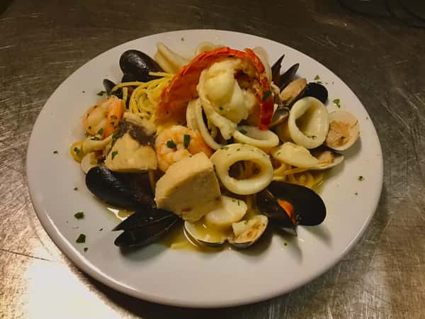 Zuppa Di Pesce