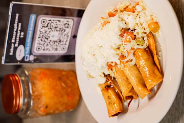 1. Taquitos Nica De Pollo