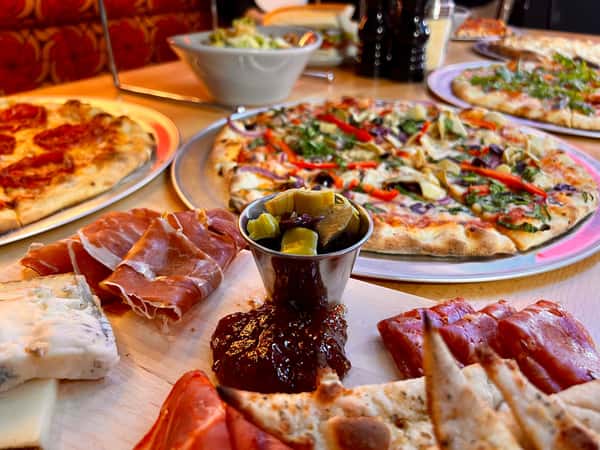 pizza platter