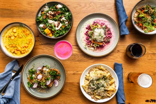 Farm Bar Tablescape