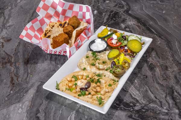 Noor Maza Platter