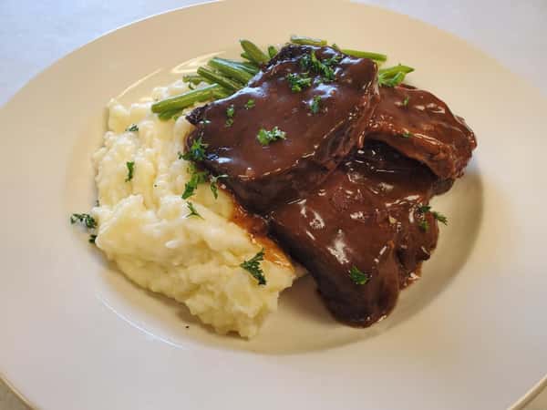 Pot roast and mashed potatoes