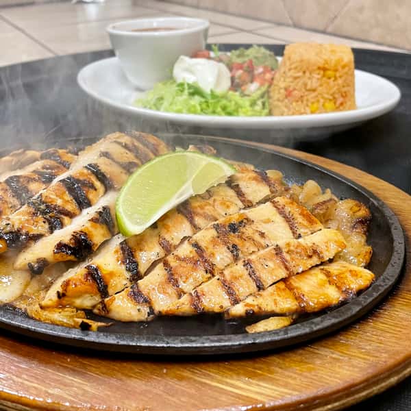 L - Chicken Fajitas