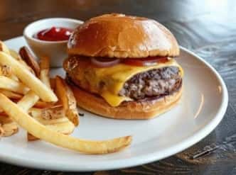 Cheeseburger & Fries