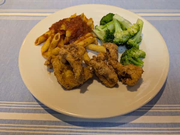 Chicken Fingers with Broccoli and Penne Marinara