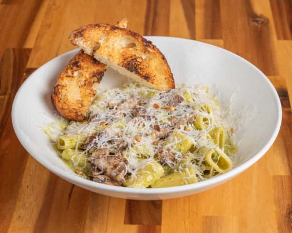 Rigatoni Pesto