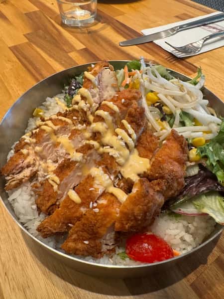 Crispy Chicken Bowl (Lunch)
