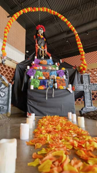 Garland halloween decor3