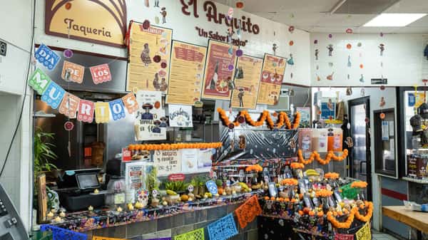 San Agustin halloween decor3