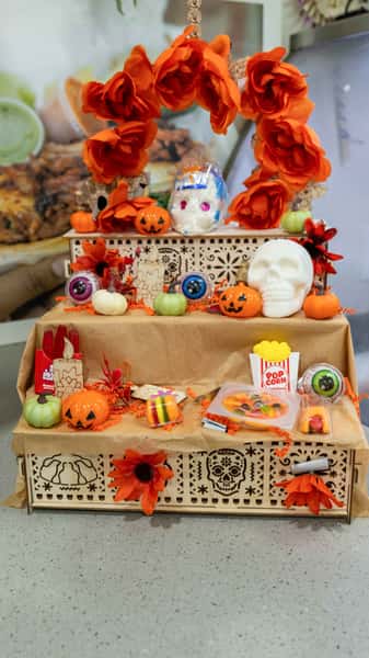 Sycamore halloween decor