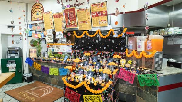San Agustin halloween decor