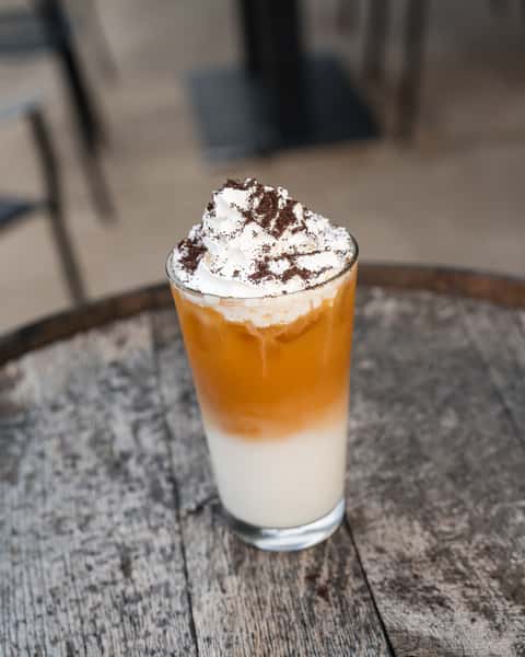 ICED COOKIES & CREAM LATTE MACCHIATTO