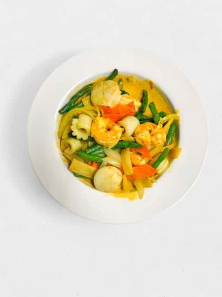 Yellow Curry Seafood